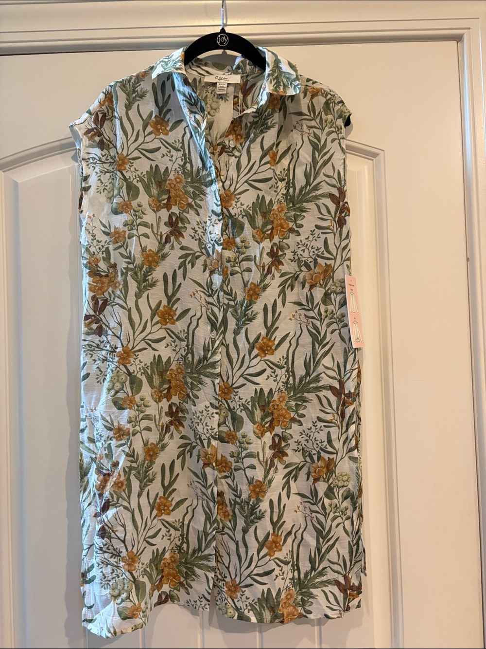 Sleeveless Floral Button-Front Blouse in Sage and Mustard - Christy Dawn